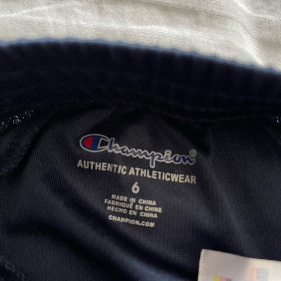 Champion Short Set - Picture 3 of 3